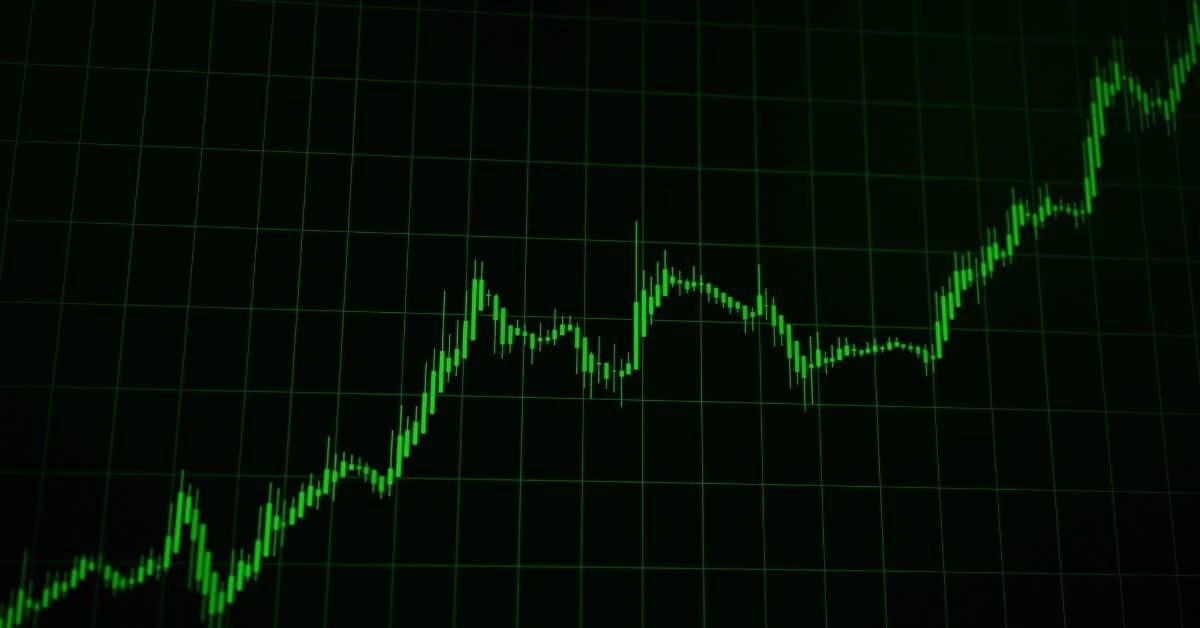 Schema peritale di analisi giuridica sull'impignorabilità delle polizze unit linked e la qualificazione del rischio demografico nel 2026